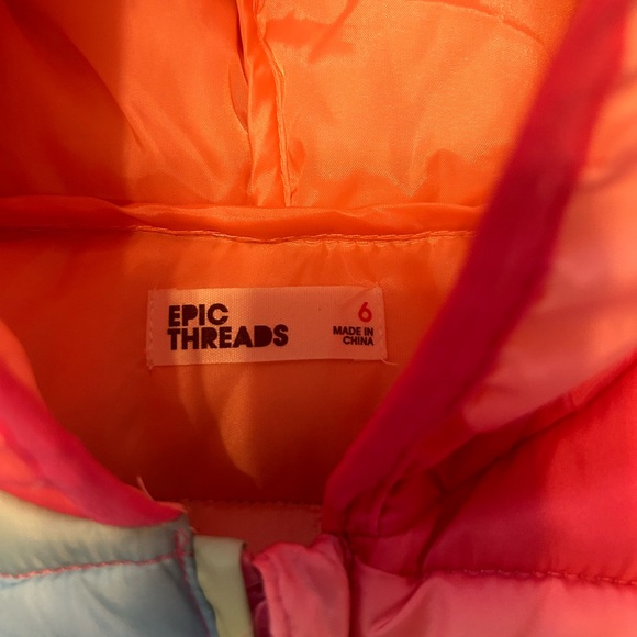 Sold-Girls Rainbow Epic Thread 6 Jacket - Picture 7 of 7